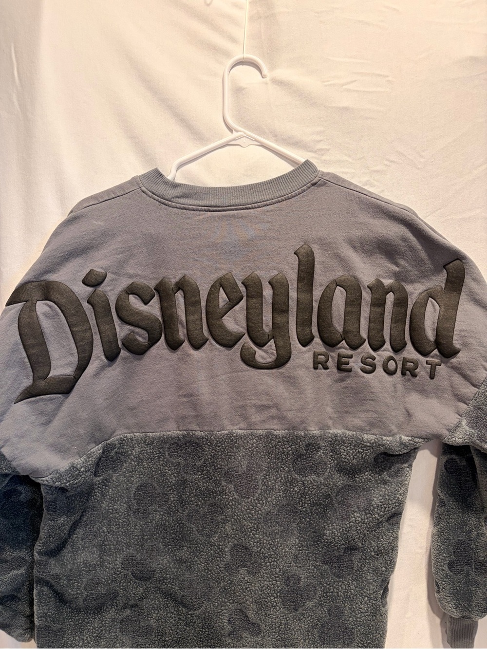 Disney Fleece Spirit Jersey -Gray with embossed Disney Head - Picture 4 of 10